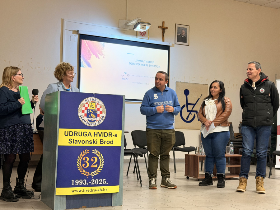Dom po mjeri svakoga: U Slavonskom Brodu održana tribina o modelima stanovanja osoba s invaliditetom