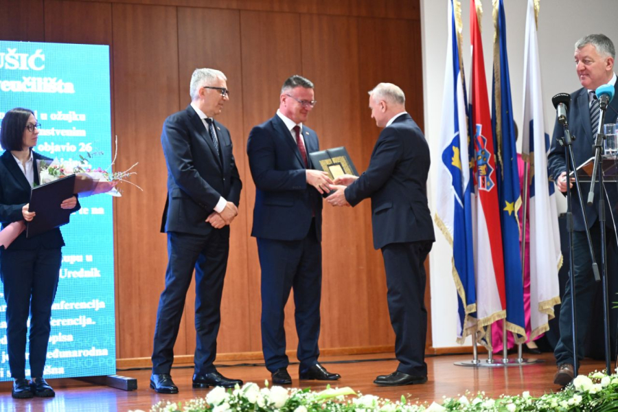 SVEČANO OBILJEŽEN DAN BRODSKO-POSAVSKE ŽUPANIJE