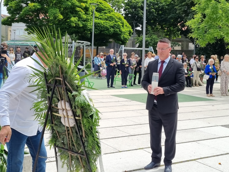 MALI KRIŽ-VELIKA ŽRTVA“ - 21. SUSRET SJEĆANJA NA POGINULU DJECU U DOMOVINSKOM RATU