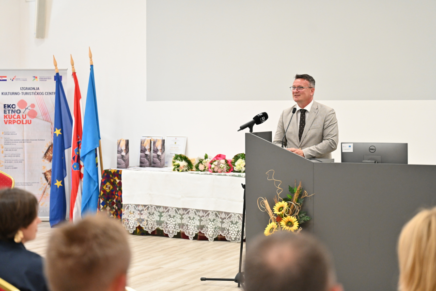 SVEČANO OBILJEŽEN DAN OPĆINE VRPOLJE