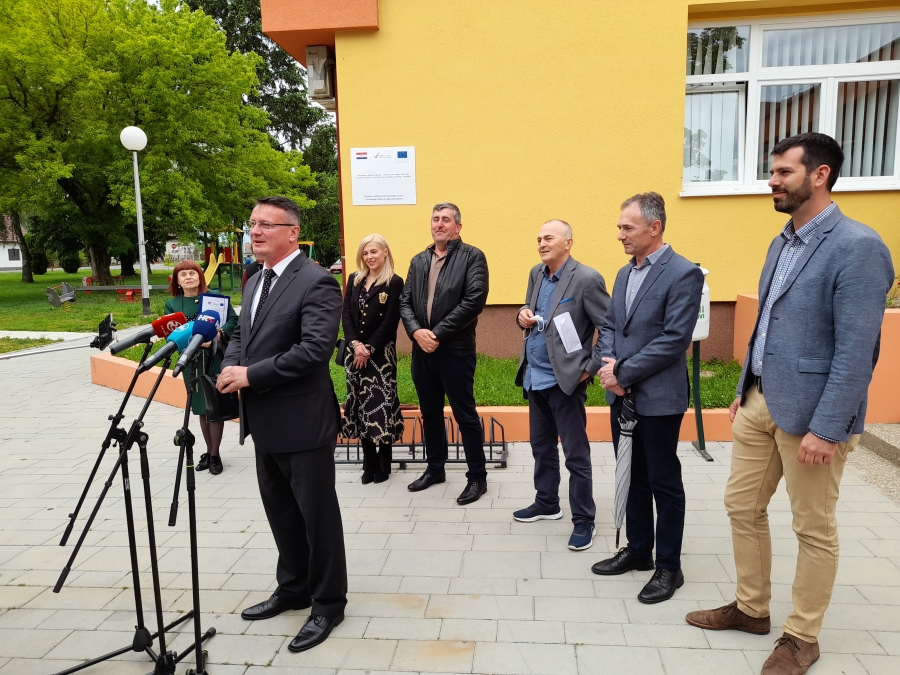 ZAVRŠENA ENERGETSKA OBNOVA ZDRAVSTVENOG OBJEKTA U OKUČANIMA